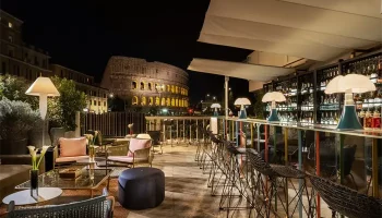 The Court Bar. Palazzo Manfredi