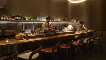 Dry Wave Cocktail Studio​​ bar bangkok
