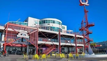 Lonsdale Quay Market​